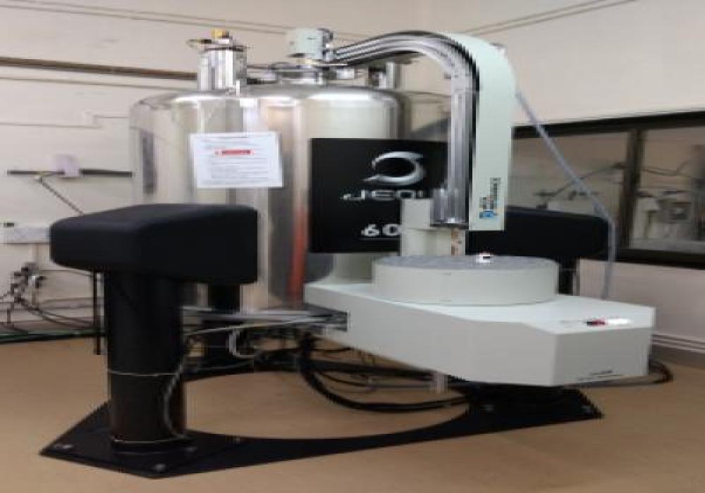 Nuclear Magnetic Resonance Spectrometer 600 MHz